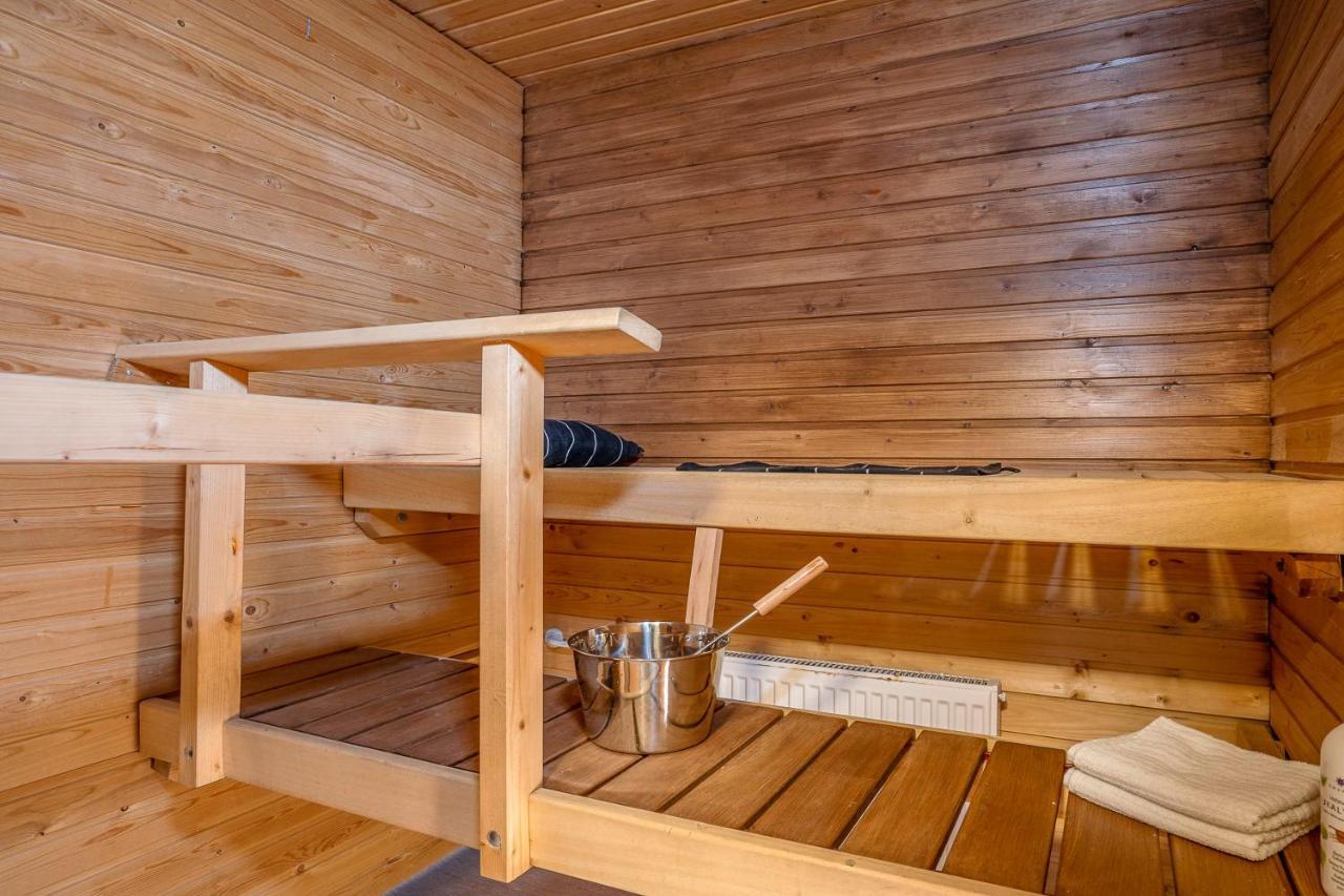 Apartment Sleepwell Sukkula With Private Sauna And Parking Turku Zewnętrze zdjęcie